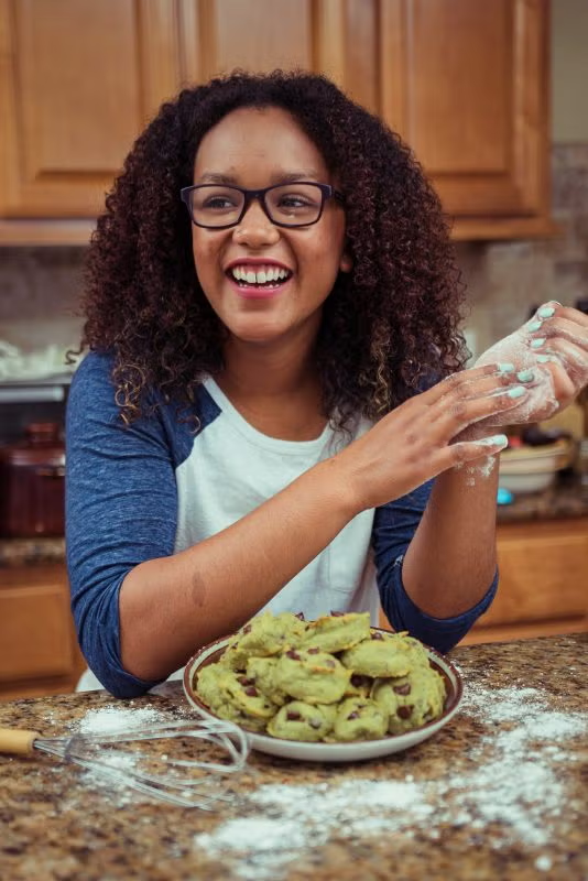 Student’s Cookie Company Turns Diet ‘Cheat Day’ into Healthy-Treat Day